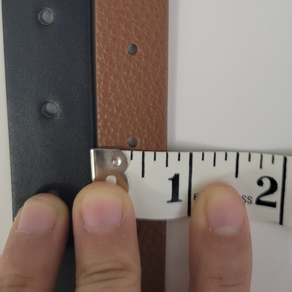 Steve Madden Womens 2 Pack Brown and Black Buckle Belts - Picture 3 of 10